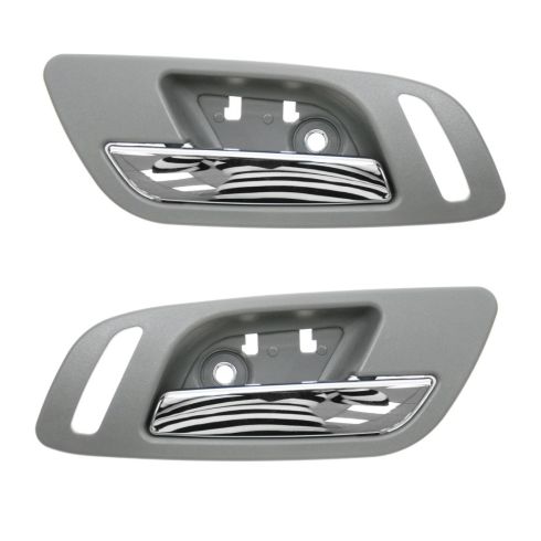 07-12 GM Full Size PU & SUV w/Htd Seat & w/o Memory Frnt Door Inside Handle (Titanium & Chrome) PAIR