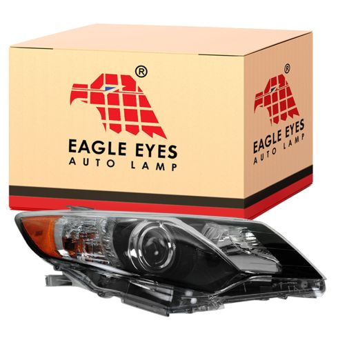 12-13 Toyota Camry SE Halogen Headlight RH