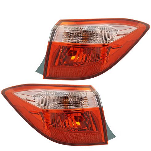 17- Toyota Corolla Sedan Outer Taillight LH RH Pair