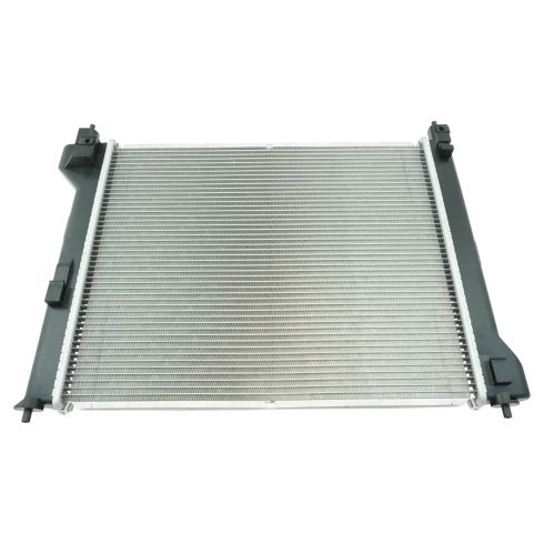 13-17 Nissan Sentra Radiator Assembly