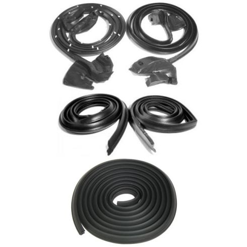 69-70 Electra, 88, Bonneville 2dr Hardtop Basic Weatherstrip Seals Set