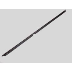 1978-80 Chevy Monte Carlo Outer Door Window Sweep w/o Mldg LH