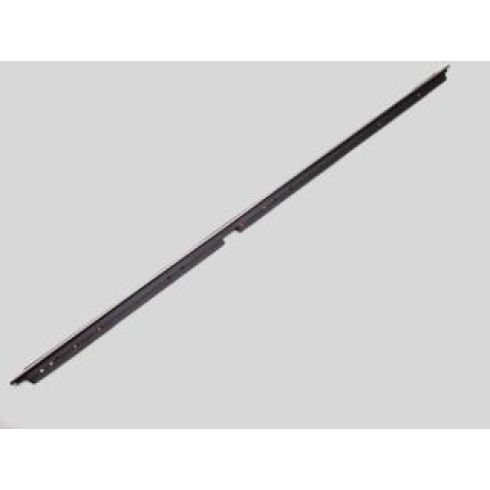 1978-80 Chevy Monte Carlo Outer Door Window Sweep w/o Mldg LH